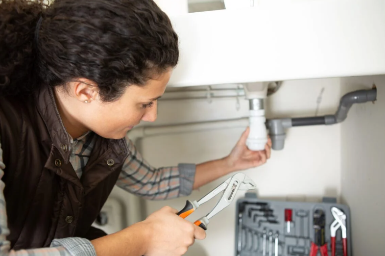 Водоинсталатерки во Јордан: Жените се и мајстори и муштерии