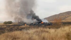 (ВИДЕО) Турски воен транспортен авион се урна на границата меѓу Грузија и Азербејџан