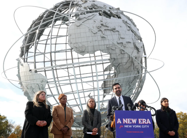 Америка, врзи ги појасите, дојде ерата на Зохран