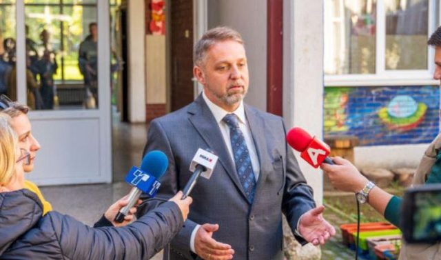 Лукровски прогласи победа, вети повеќе зеленило и нови паркинг места