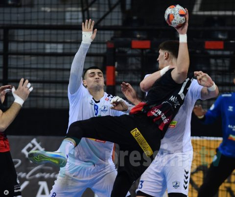 Вардар го сомле и Алкалоид (ФОТО)