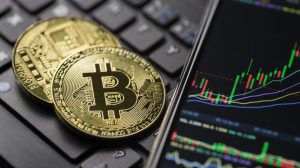 Чешката Цетрална Банка експериментално купува биткоини