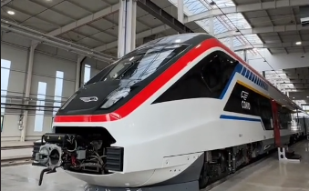 Русите што патуваат со воз од Москва до Калининград мора да бидат заклучени 3 часа