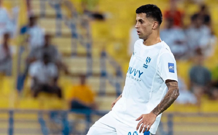 Жоао Кансело сака да се врати во Европа