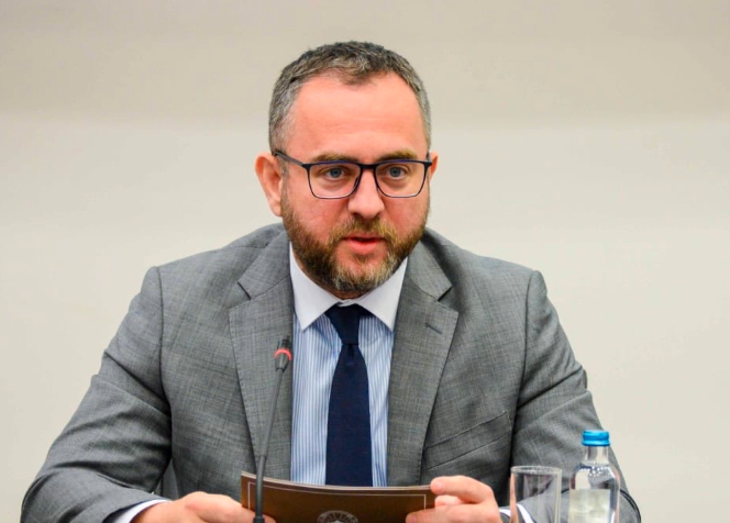 Тошковски подложен на хируршка интервенција, МВР продолжува непречено и ефикасно да функционира