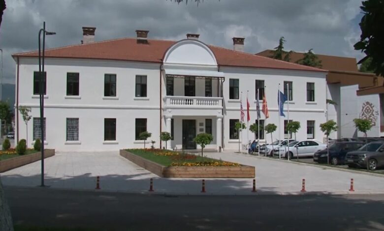 Конститутивната седница на Советот на Општина Струга пропадна, бидејќи ВМРО и ВЛЕН не постигнаа договор околу претседавачот