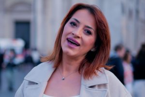 Фолк дивата Анета Љумаковска промовира нова емотивна балада, видеоспот и нов бенд