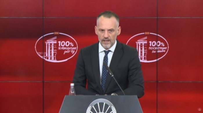 ФЕТАИ: Мене не ми смета ниту еден јазик, течно говорам 4-5 јазици, а македонски не знам оти живеев надвор и не сум го учел во училиште