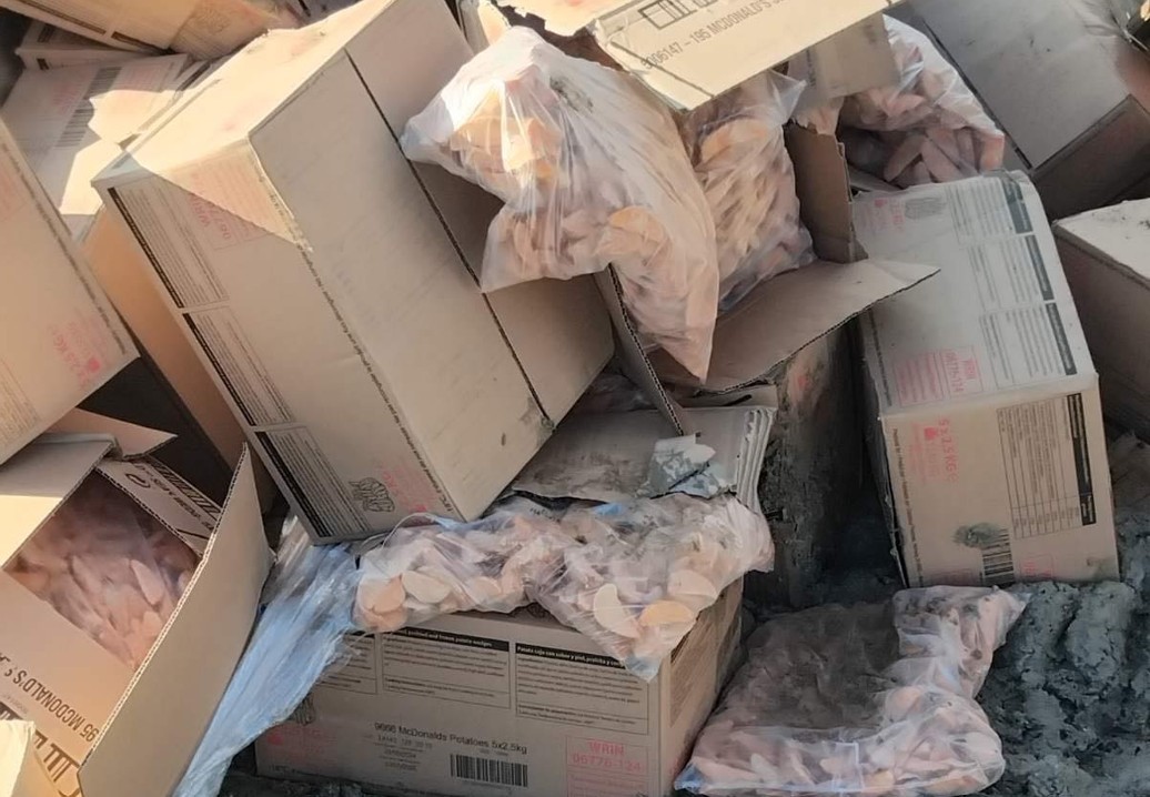 КАЗНА ОД 4.400 ЕВРА ЗА УВОЗ НА КОМПИР СО ПОМИНАТ РОК – планирале да го продаваат на домашниот пазар