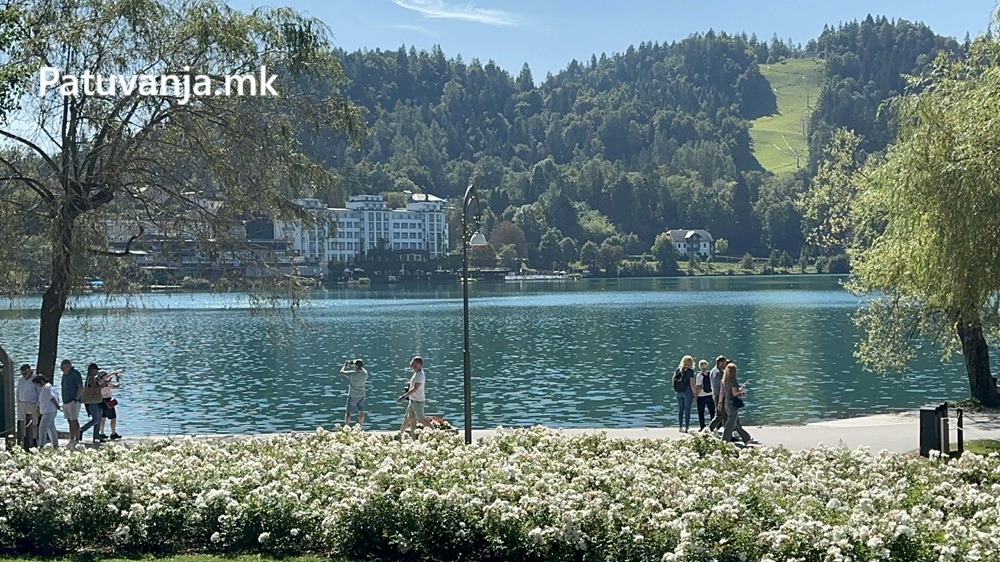 Додека во Словенија и Австрија луксузните хотели ги красат Триглав и Алпите – нашите „екологисти“ веќе почнаа кампања против