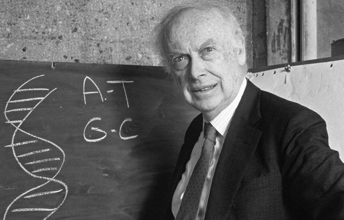 Почина нобеловецот Џејмс Вотсон, еден од научниците што ја откри двојната спирална структурата на ДНК