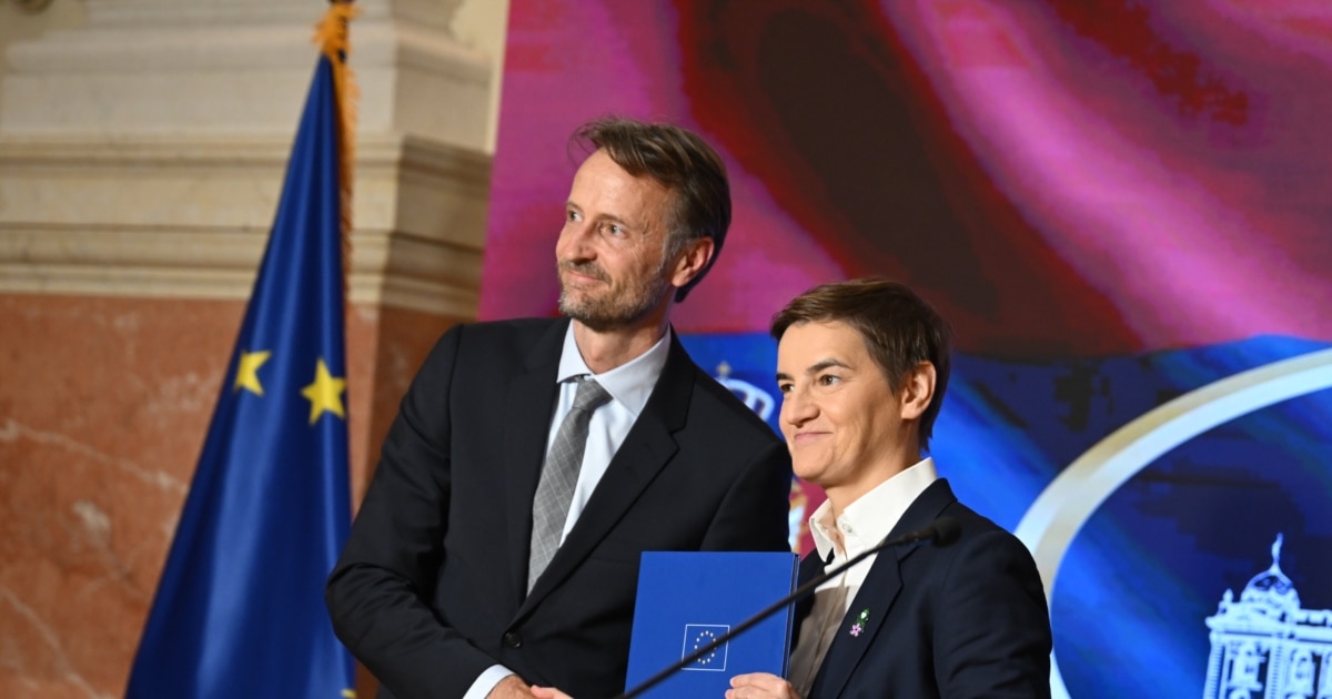 Србија мора да ги надмине поделбите, вели делегацијата на ЕУ во Белград