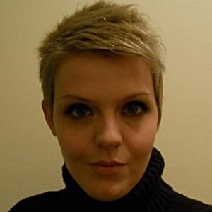 Денес роденден прославува нашата истакната писателка, есеистка и професорка Ана Стојаноска