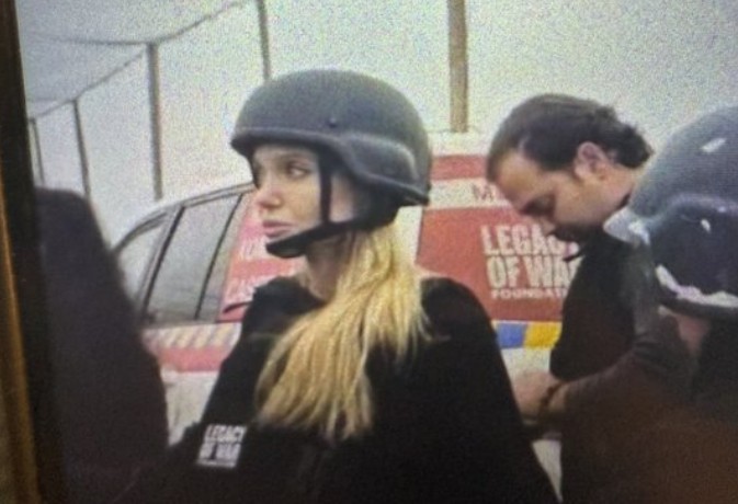 ВИДЕО I Во Херсон руски дрон прелетал над Анџелина Џоли