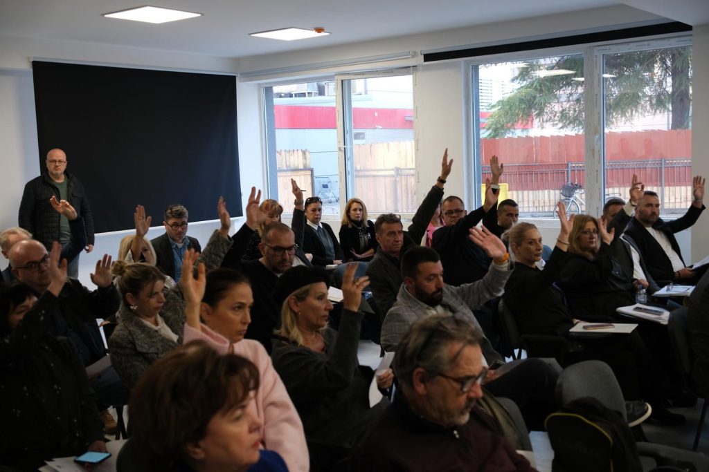 Советник од Карпош пред исклучување од СДСМ поради гласање спротивно на ставовите на партијата