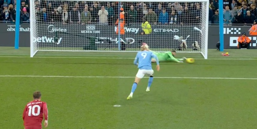 Мамардашвили му одбрани пенал на Халанд (Видео)