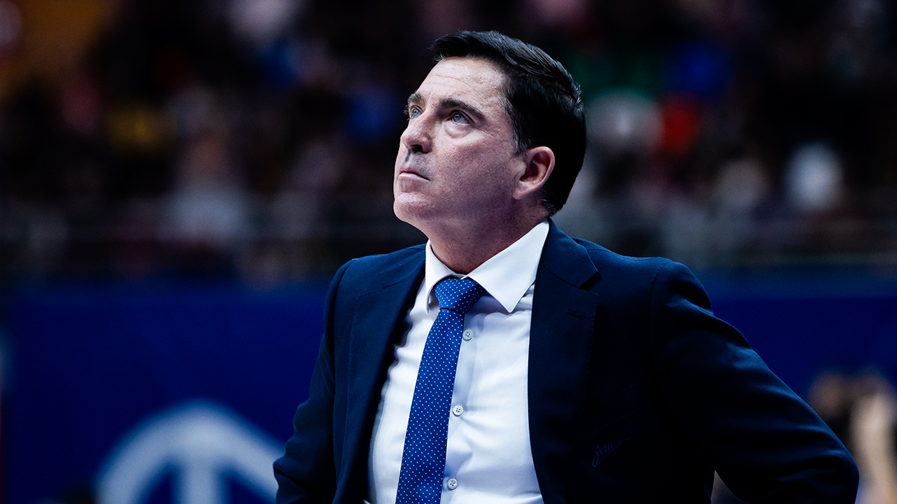 Барселона го враќа Чави Пасквал на клупата?