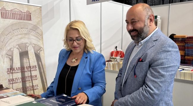 ДИМИТАР БОГЕСКИ Е НОВ ДИРЕКТОР НА ДРЖАВНИОТ АРХИВ, ОТКАКО ВЛАДАТА ЈА РАЗРЕШИ КОТЛАР-ТРАЈКОВА