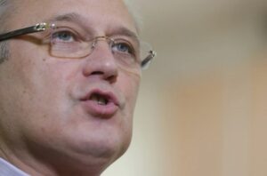 Русија го прогласи Михаил Касјанов за екстремист – поранешниот премиер сега е „закана за државата“