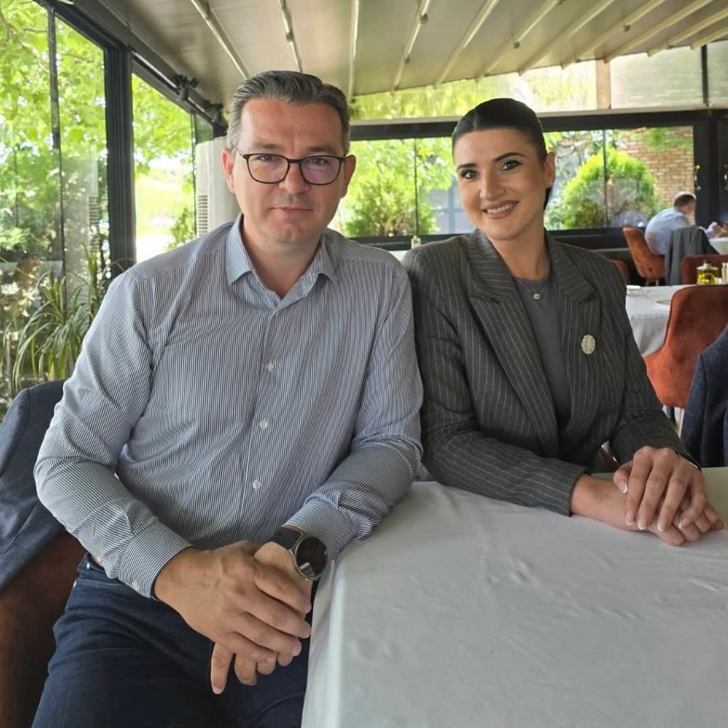 Како е поврзан Трипуновски со корупцискиот скандал, негова блиска соработничка е меѓу осомничените?