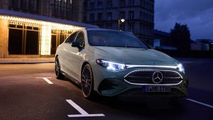 Мерцедес-Бенц почна со нарачки за новиот ЦЛА со хибриден погон