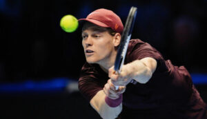 Синер го победи Зверев за полуфинале на Мастерсот во Торино