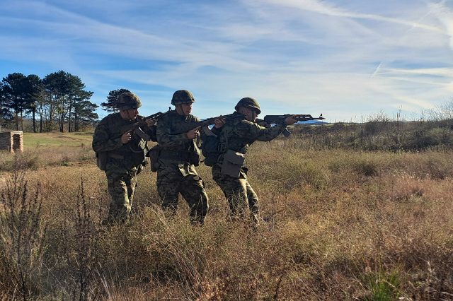Албанци пукале кон српски војници во близина на воена база кај границата со Косово
