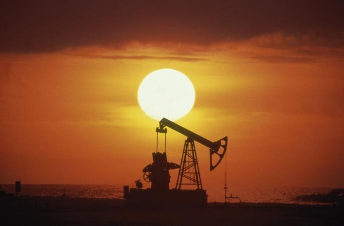 ИЕА: Глобалната побарувачка за нафта и гас може да расте до 2050 година