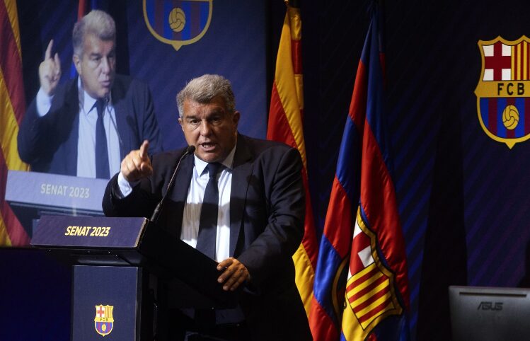 Лапорта не жали што Меси ја напушти Барселона