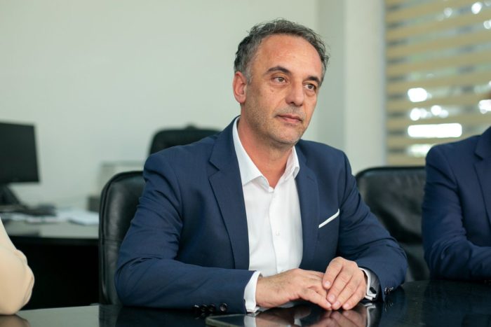 Алиу не ги објавува имињата на болниците каде се вршеле непотребни операции, Обвинителството не го интересира овој случај