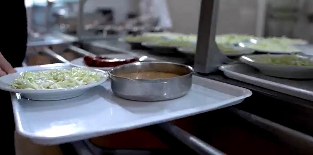 МОН објави повик за субвенциониран студентски оброк, пријавувањето трае од 1 до 5 ноември