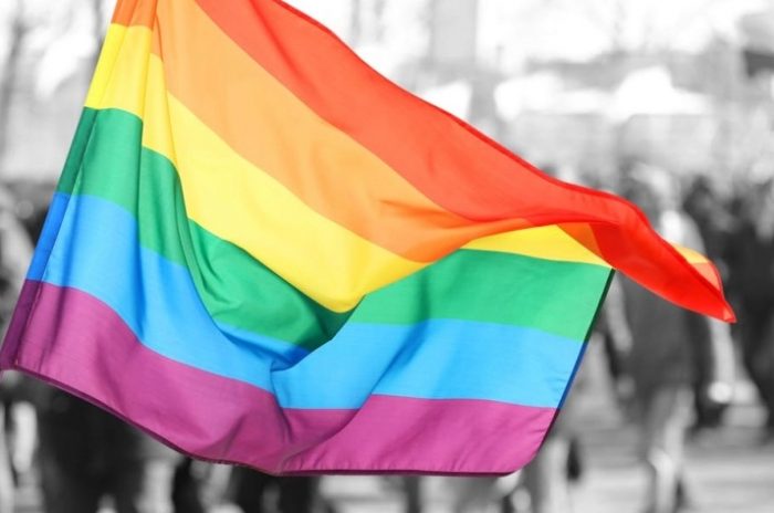 УСВОЕН ЗАКОН ВО КАЗАХСТАН: Се забранува ЛГБТ пропаганда на интернет или во медиуми, казни затвор за повторени прекршители