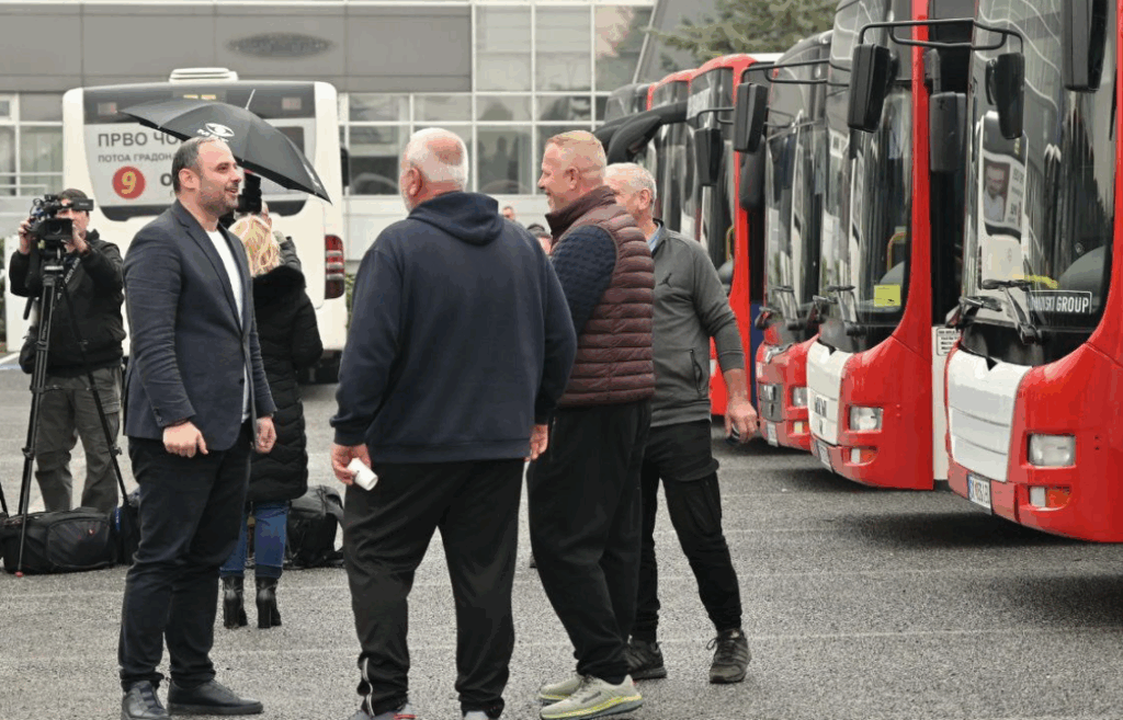 Од понеделник уште 55 автобуси – приватните превозници се враќаат на улиците на Скопје!