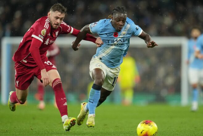 (Видео) Шампионот фрлен на колена – Сити го растури Ливерпул