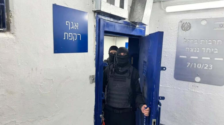 И Израел има свои тунели за заробеници