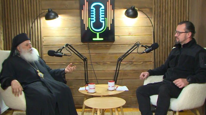 ВЛАДИКАТА ПЕТАР ДО ВРАНИШКОВСКА: Се служи со големи манипулации, Господ да му прости