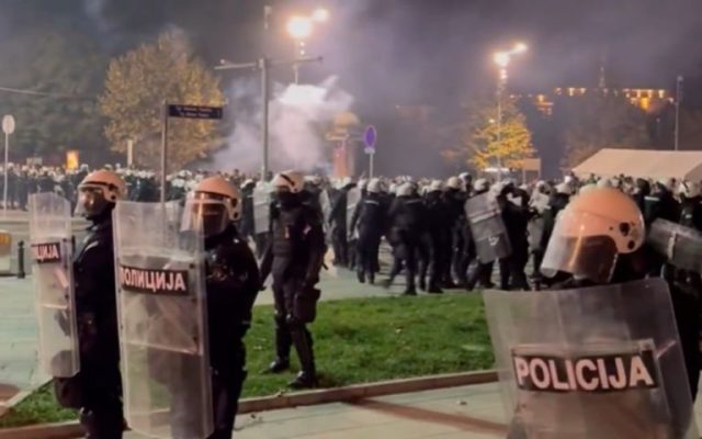 Шведска ја намалува помошта за српските власти поради неуспех во борбата против корупцијата