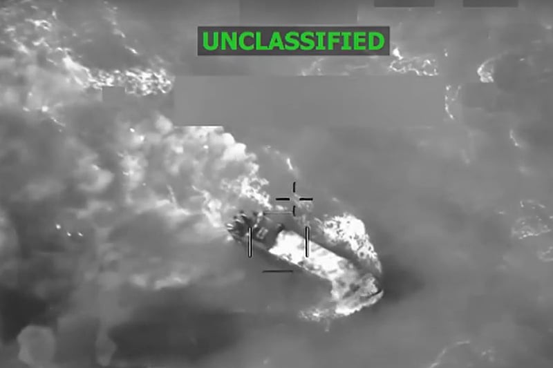 САД уништи уште еден брод и погуби четири „нарко-терористи“