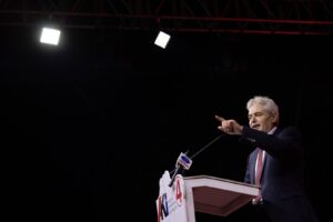 ВРЕДИ: Коалицијата на ДУИ се стопи како пластелин