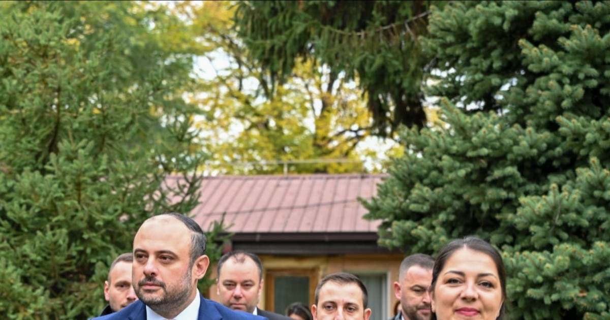 Ѓорѓиевски ја презеде функцијата од Арсовска, најави чистење на Скопје и брз ребаланс на буџетот