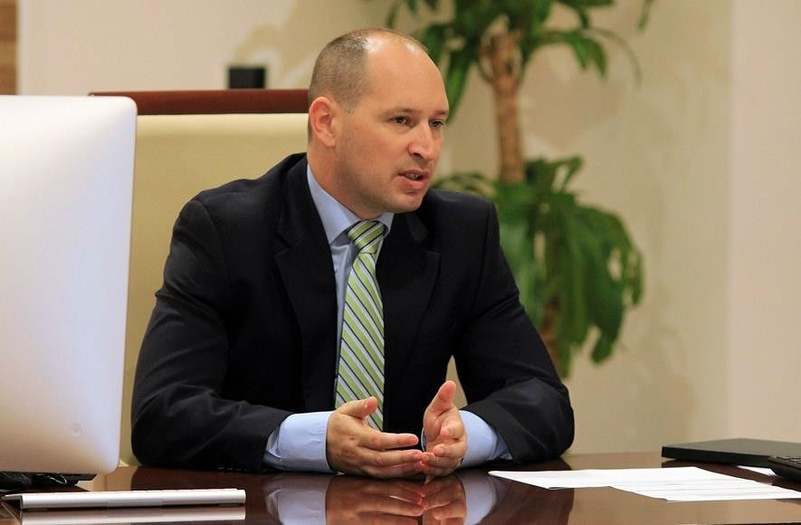 Владата во тишина, европските фондови во блокада – ИПАРД 3 заглавен, земјоделците казнети