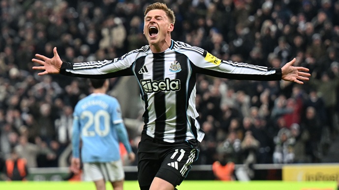 Барнс промаши празен гол од пет метри, па со два погодока го фрли Сити на колена (ВИДЕО)