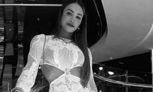 ПОЗНАТА ВЛИЈАТЕЛКА ПАДНАЛА ОД КРОВ НА ЗГРАДА: Полицијата ја истражува причината за смртта