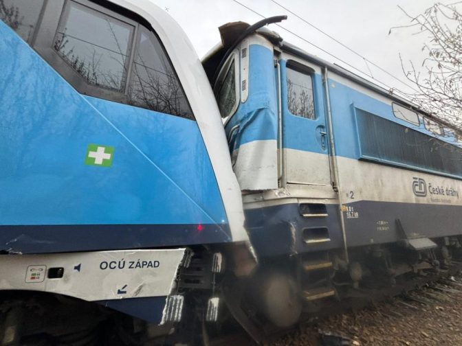 Расте бројот на повредени во железничката несреќа во јужниот дел на Чешка