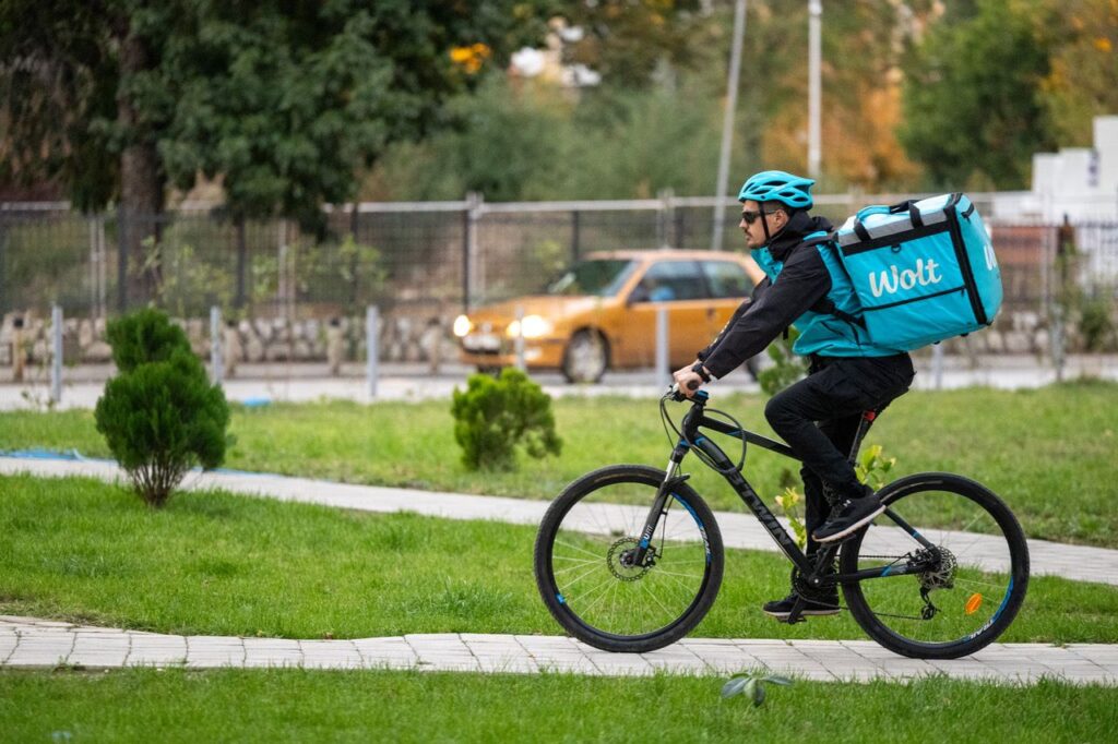 Wolt+ стартува и во Македонија: „Нула денари достава“ со месечна претплата