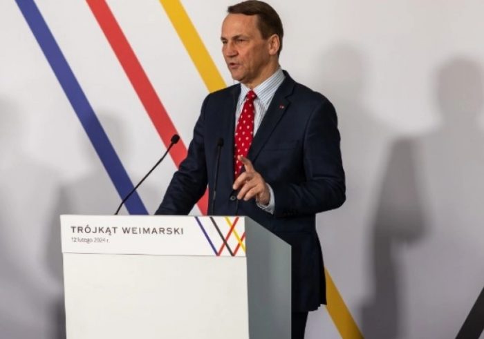 ПОЛСКИОТ МИНИСТЕР ЗА НАДВОРЕШНИ РАБОТИ: Саботажата е државен тероризам, одговорот на Полска нема да биде само дипломатски