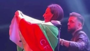 Зошто Цеца го развеа бугарското знаме ?