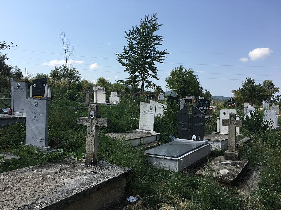 Пеел како поп на гробиштата во Ѓорче Петров, па полицајци го легитимирале