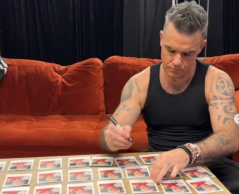 Роби Вилијамс поради лекови за слабеење почнал да го губи видот, а потојано станува се’ полошо