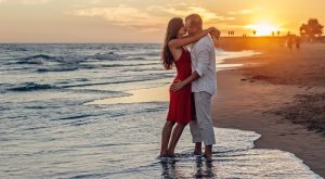 Првиот бакнеж никогаш не се заборава: Зошто остава толку длабок белег врз нас?